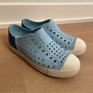 NATIVE Jefferson Child Two Tone Blue Slip-On Shoes
